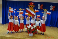 Uroczystosc-Swieta-Niepodleglosci-Polski-u-Promyczkow-i-Sloneczek-8