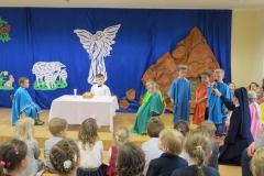 Wielkanocne-przedstawienie-12.04-18