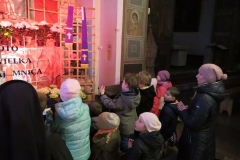 Wielki Piątek - modlitwa w kościele 14.04