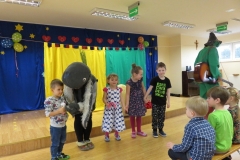 Wiosenny-zajaczek-przedstawienie-13.03-7