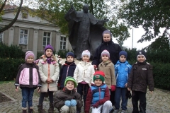 Wspominamy-dzien-Wszystkich-Swietych-i-modlimy-sie-za-zmarlych-30.10-3