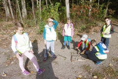 Wycieczka-do-lasu-Sloneczka-11.10-11