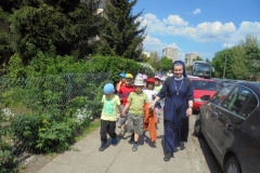 Wycieczka-do-Osady-Traperskiej-w-Bolechowku-grupa-Promyczki-i-Aniolki-11.05-1