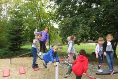 Wycieczka-do-parku-orientacji-przestrzennej-w-Owinskach-25.09-1