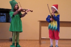 Wycieczka-do-szkoly-katedralnej-na-przedstawienie-pt.-Emilek-22.02-1