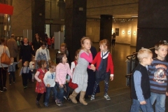 Wycieczka-do-teatru-animacji-na-bajke-pt.-Czerwony-Kapturek-22.-10-3