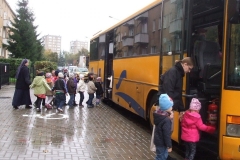 Wycieczka-do-teatru-animacji-na-bajke-pt.-Czerwony-Kapturek-22.-10-6