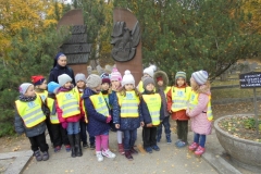 Wycieczka-na-cmentarz-1