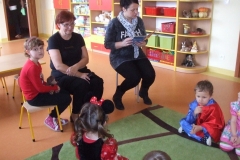 Z cyklu cała Polska czyta dzieciom - Rodzice czytają bajki - 5.11