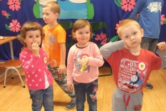 Zabawy-integracyjne-z-Rodzicami-grupa-Promyczki-i-Boze-Duszki-15.10-15