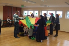 Zabawy-integracyjne-z-Rodzicami-grupa-Promyczki-i-Boze-Duszki-15.10-17