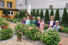 Zabawy-w-ogrodzie-23.06-15