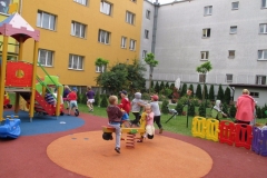 Zabawy-w-ogrodzie-23.06-5