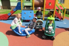 ZABAWY-W-OGRODZIE-PRZEDSZKOLNYM-23.06-11