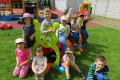 ZABAWY-W-OGRODZIE-PRZEDSZKOLNYM-23.06-6