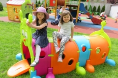ZABAWY-W-OGRODZIE-PRZEDSZKOLNYM-23.06-9