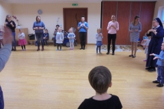 Zabawy-z-rodzicami-w-gr.-Promyczki-9.10-4