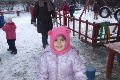 Zimowe-zabawy-w-ogrodzie-06.02-1