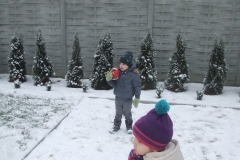 Zimowe-zabawy-w-ogrodzie-06.02-15