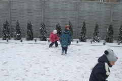 Zimowe-zabawy-w-ogrodzie-06.02-24
