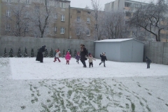 Zimowe-zabawy-w-ogrodzie-06.02-6